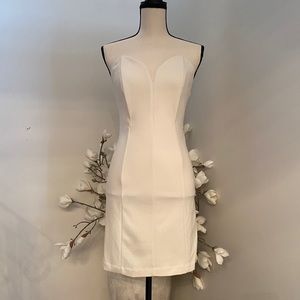 Amanda Uprichard Strapless White mini dress